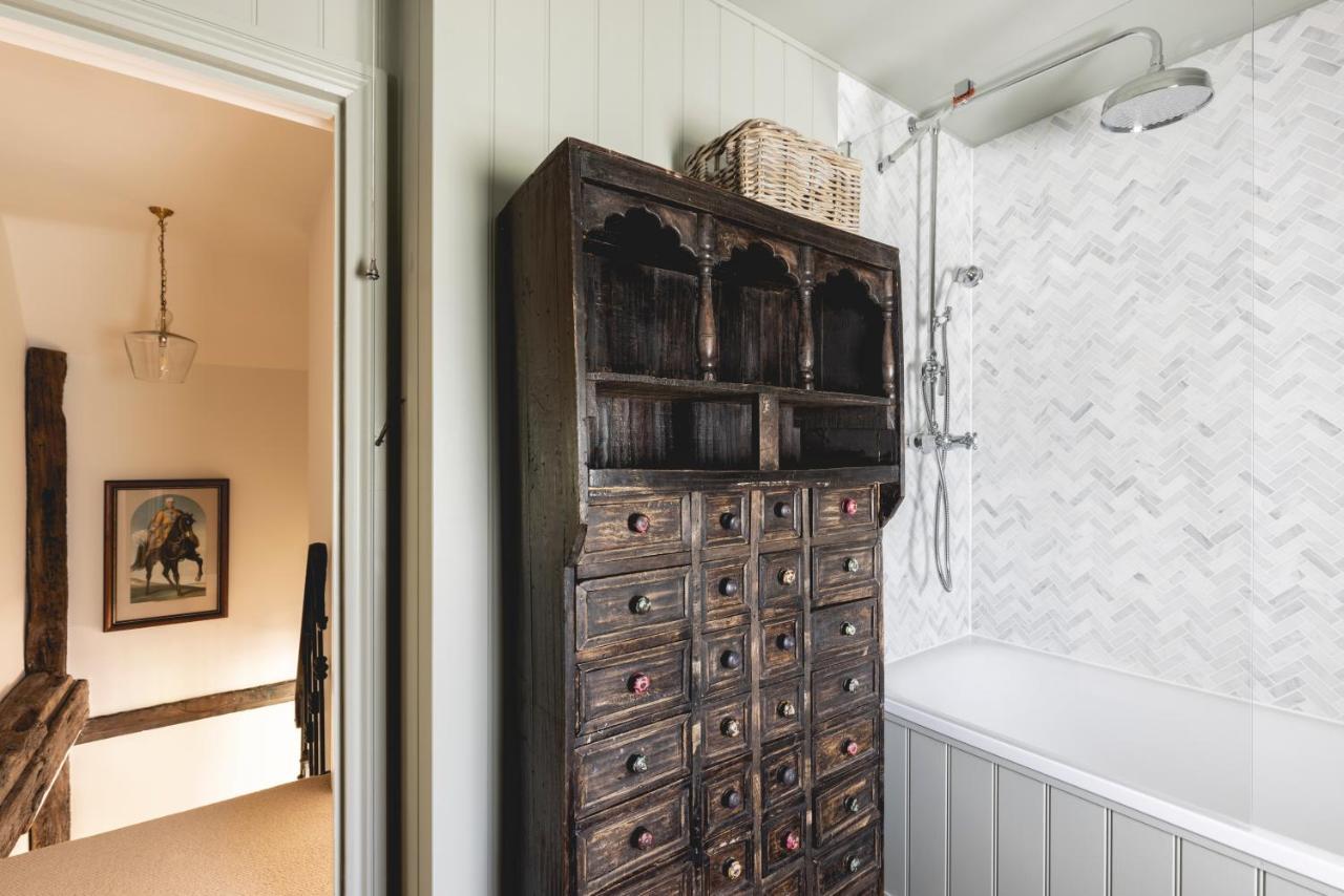 Cosy Cottage With Beautiful Garden, Hottub & Sauna Marden  エクステリア 写真
